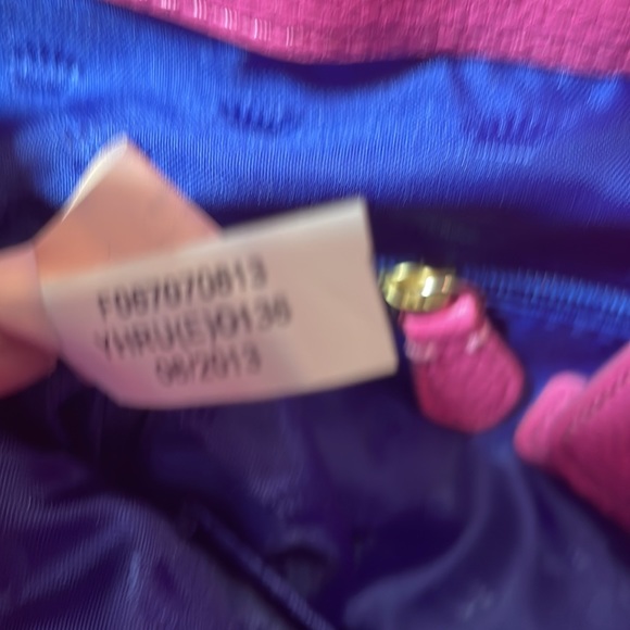 Juicy Couture Vintage Bag, still has tags and in perfect shape - Picture 4 of 5